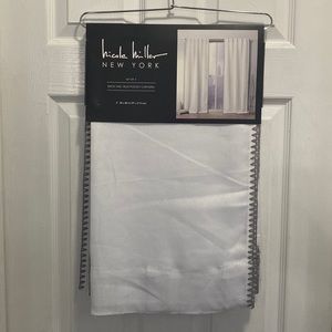 Nicole Miller Aurora White Dove Gray Back Tab Rod Pocket Curtains 38 x 84 in NWT